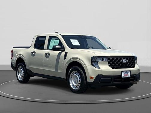 DESERT SAND 2025 Ford Maverick XL