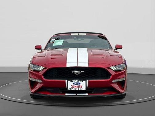 2021 Ford Mustang EcoBoost