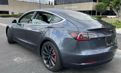 2018 Tesla Model 3 Long Range