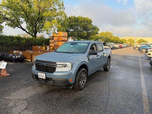 AZURE GRAY METALLIC TC 2024 Ford Maverick XLT