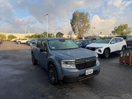 AZURE GRAY METALLIC TC 2024 Ford Maverick XLT
