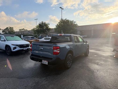 AZURE GRAY METALLIC TC 2024 Ford Maverick XLT
