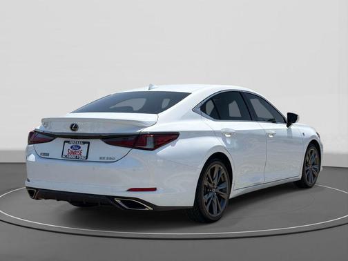 Ultra White 2019 Lexus ES 350 F Sport