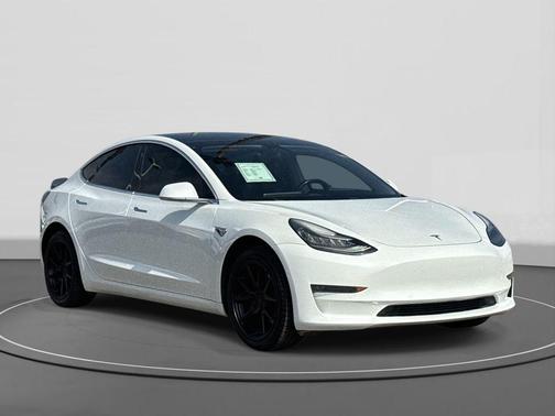 2019 Tesla Model 3 Standard Range