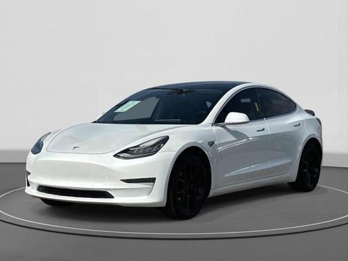 2019 Tesla Model 3 Standard Range