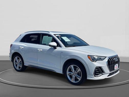 Glacier White Metallic 2020 Audi Q3 45 S line Premium