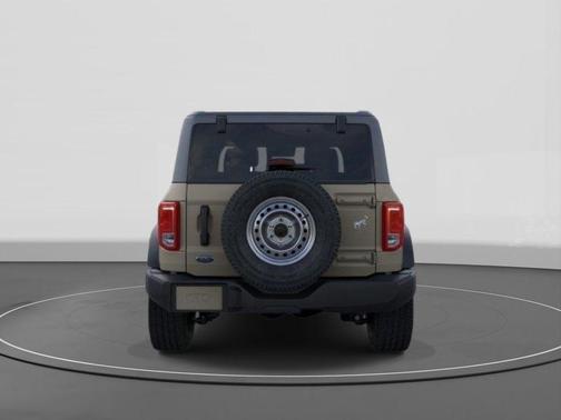 DESERT SAND 2026 Ford Bronco Base