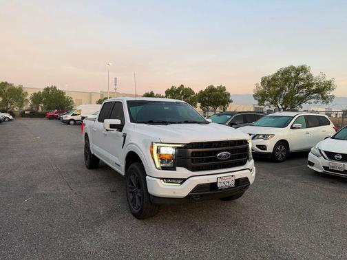 OXFORD WHITE 2021 Ford F-150 Lariat