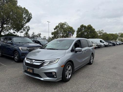 Lunar Silver Metallic 2020 Honda Odyssey EX