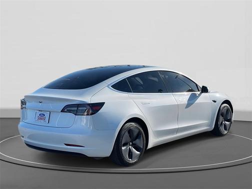 2020 Tesla Model 3 Standard Range Plus