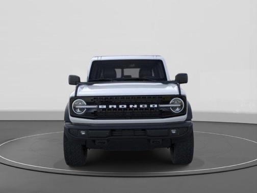 Oxford White 2026 Ford Bronco Outer Banks