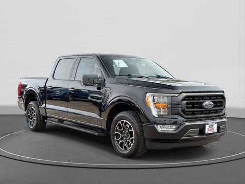 AGATE BLACK METALLIC 2021 Ford F-150 XLT