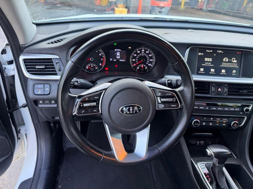 Snow White Pearl 2020 Kia Optima EX