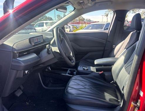 2022 Ford Mustang Mach-E Select