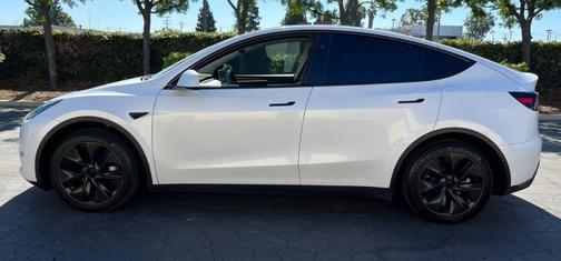 2025 Tesla Model Y Long Range Dual Motor All-Wheel Drive