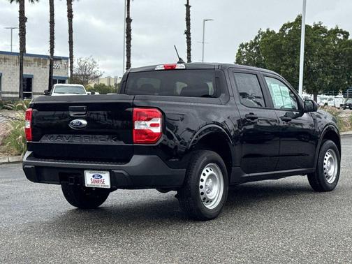 2024 Ford Maverick XL