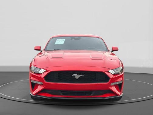 2022 Ford Mustang EcoBoost