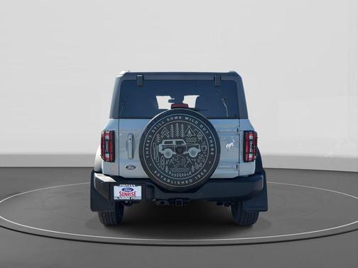 CACTUS GRAY 2024 Ford Bronco Outer Banks