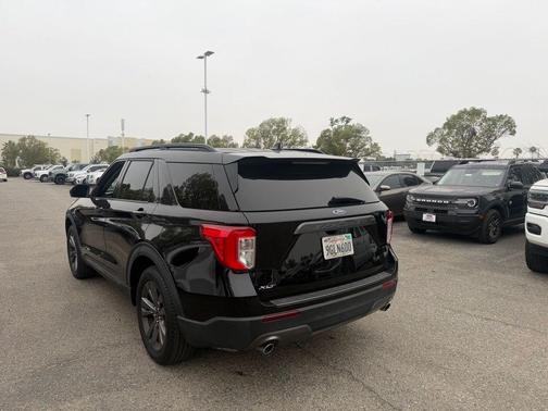 Agate Black Metallic 2023 Ford Explorer XLT