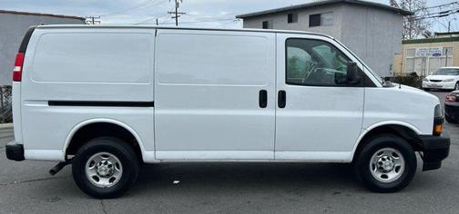 2022 Chevrolet Express 3500 RWD 3500 Regular Wheelbase WT