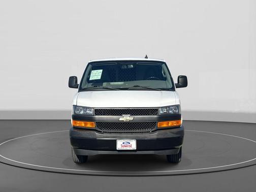 2022 Chevrolet Express 3500 RWD 3500 Regular Wheelbase WT