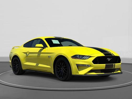 GRABBER YELLOW 2021 Ford Mustang GT Premium
