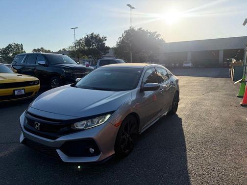 Lunar Silver Metallic 2018 Honda Civic Sport
