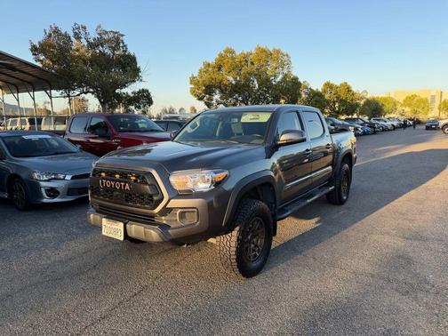 2023 Toyota Tacoma SR5
