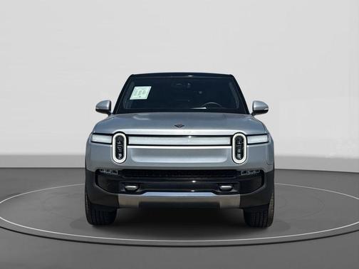 2024 Rivian R1S Adventure Quad Motor Large Pack