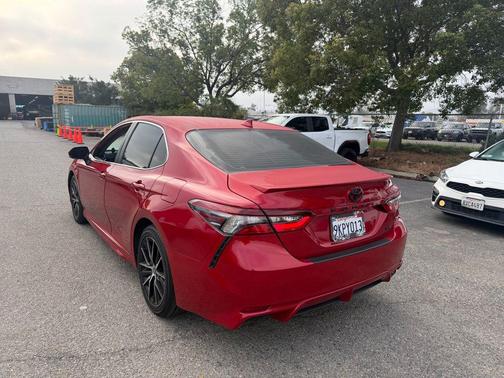 Supersonic Red 2024 Toyota Camry SE