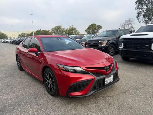 Supersonic Red 2024 Toyota Camry SE