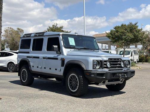 2024 INEOS Grenadier AWD