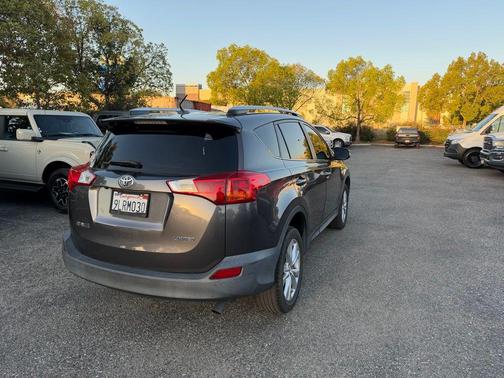 2013 Toyota RAV4 Limited