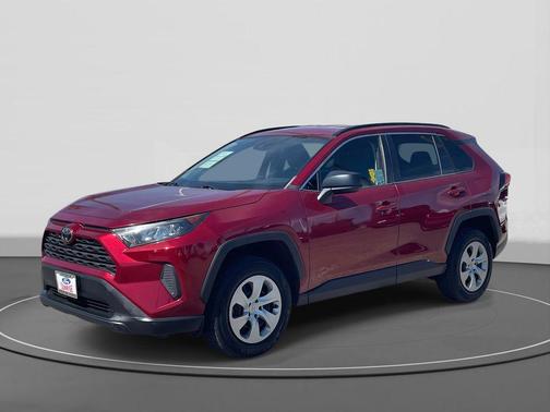 2020 Toyota RAV4 LE