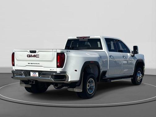 2023 GMC Sierra 3500 SLT