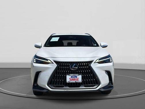 Eminent White Pearl 2024 Lexus NX 250 Base