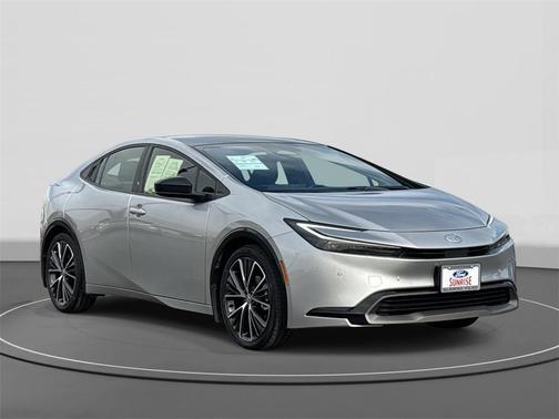 2024 Toyota Prius XLE