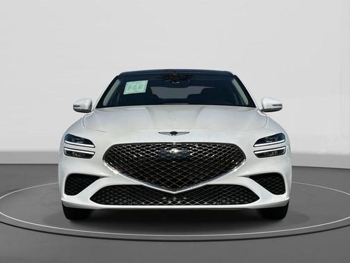 2022 Genesis G70 2.0T RWD