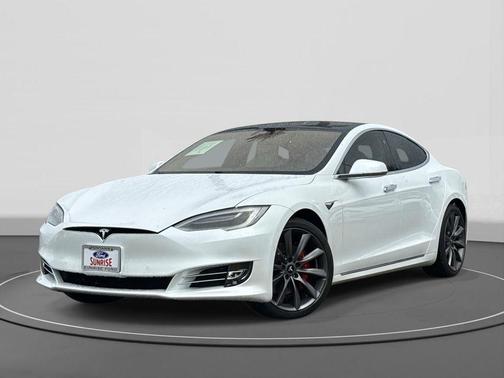 2020 Tesla Model S Long Range