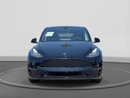 Black 2022 Tesla Model Y Long Range Dual Motor All-Wheel Drive