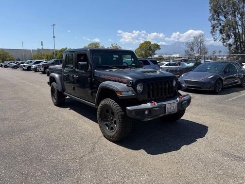 Black Clearcoat 2022 Jeep Gladiator Mojave 4x4