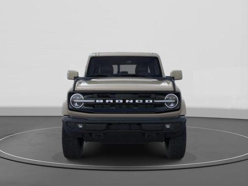 Desert Sand 2026 Ford Bronco Outer Banks