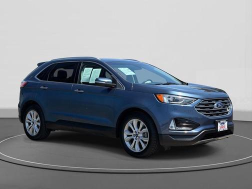 BLUE METALLIC 2019 Ford Edge Titanium