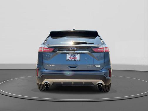 BLUE METALLIC 2019 Ford Edge Titanium