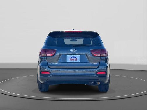 2020 Kia Sorento LX