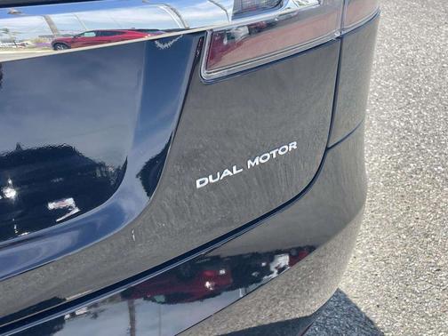 2020 Tesla Model S Long Range