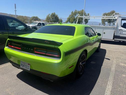 Sublime Pearl Coat 2015 Dodge Challenger R/T Scat Pack