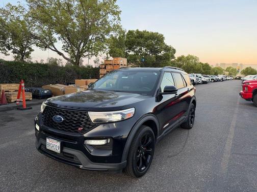 2020 Ford Explorer ST