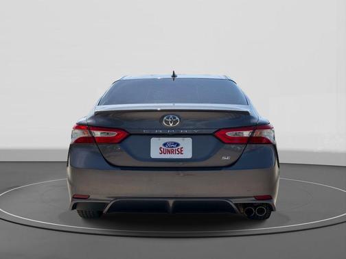 Predawn Gray Mica 2019 Toyota Camry SE