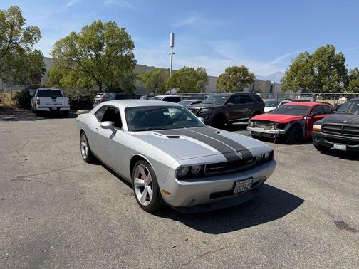Bright Silver Metallic Clearcoat 2010 Dodge Challenger SRT8